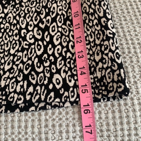 TRINA TURK Blk/Wt Lined Mini Skirt Sz 2 ~NWT - Picture 7 of 8